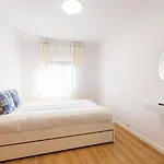 Appartement Olivais Smart *